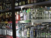 665 бутылок спиртного изъяли фискалы из кафе и магазинов в зоне отдыха Жасыбай