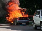  Спасатели назвали основную причину возгорания автомобилей в Казахстане