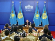 Нурсултан Назарбаев: Работа президента - это не только подписи под указами