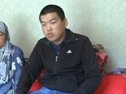 21-летний казахстанец полгода не может вернуться на родину