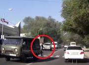 Водитель после ссоры едва не задавил пешехода в Алматинской области