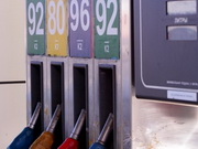 В Казахстане на АЗС выросли цены на бензин