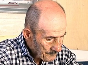 81-летнего старика бросил в алматинском хостеле родной сын