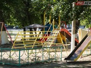 В каких дворах Павлодара в июле поставят детские площадки