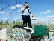 Гербы среди мусора: павлодарские полицейские ищут нарушителя