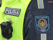 Павлодарский полицейский защитил девочку от грабителя (Видео)