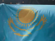 Танцы и флаги Казахстана: как Imanbek зажег в Торонто