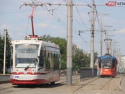 В Павлодаре закрыли трамвайный переезд