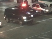 Погоня за черным Range Rover в Астане попала на видео