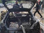 Mazda с канистрами бензина загорелась в Павлодаре