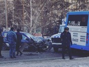 Три авто, автозак и автобус столкнулись в Павлодаре