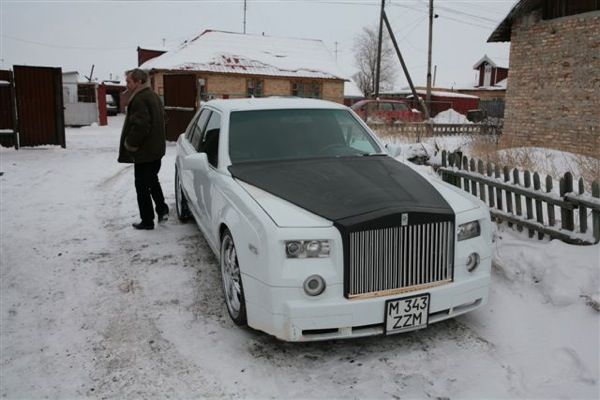       - Rolls-Royce Phantom
